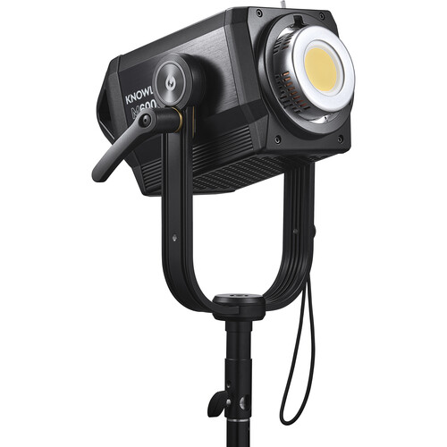 Knowled M600D – מנורת LED בטמפרטורת אור יום (Daylight 5600K) מבית Godox 